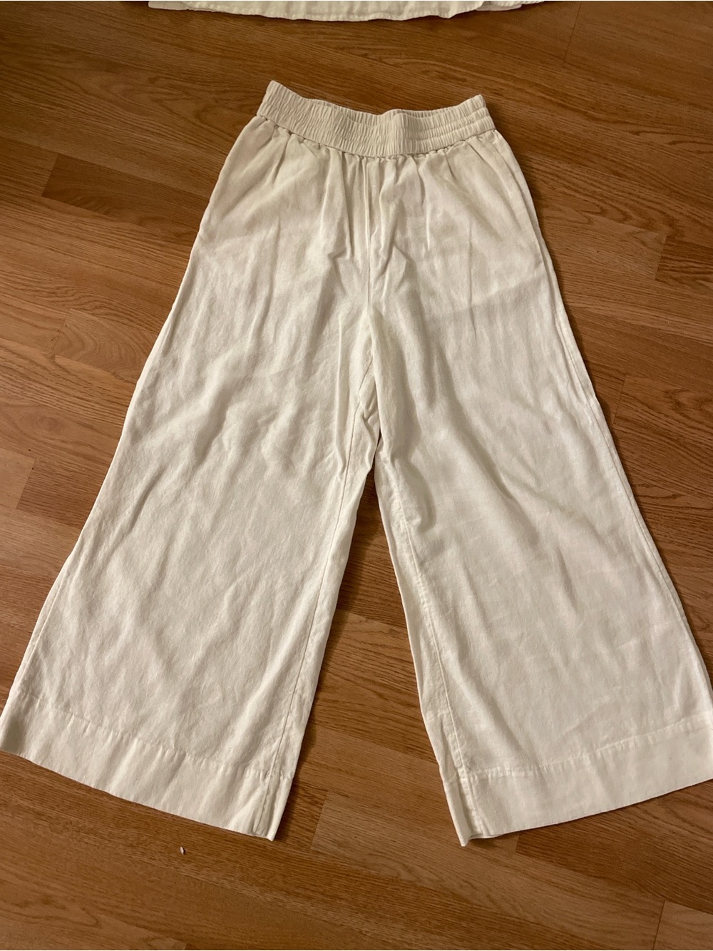 Free People Cream V-Neck Sleeveless Wide-Leg Jumpsuit - Picture 2 of 11